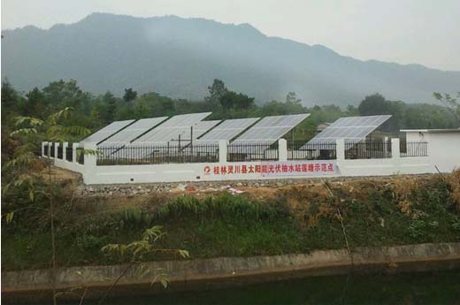 Solar pumping system completion